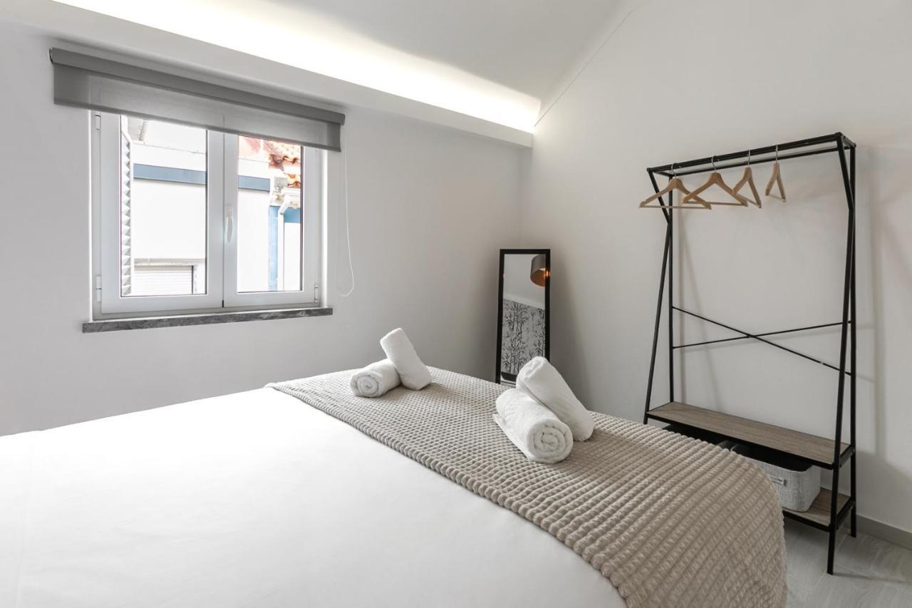 Beach Alley Apartment Nazaré Eksteriør billede